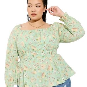 Torrid Top Woman’s Size 5X Smocked Cotton Clip Dot Blouson Sleeve Floral Green